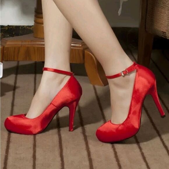 BRAND NEW ELEGANT PARK MARY JANE STYLE HIGH HEEL SATIN STILETTO PUMP - Picture 1 of 14